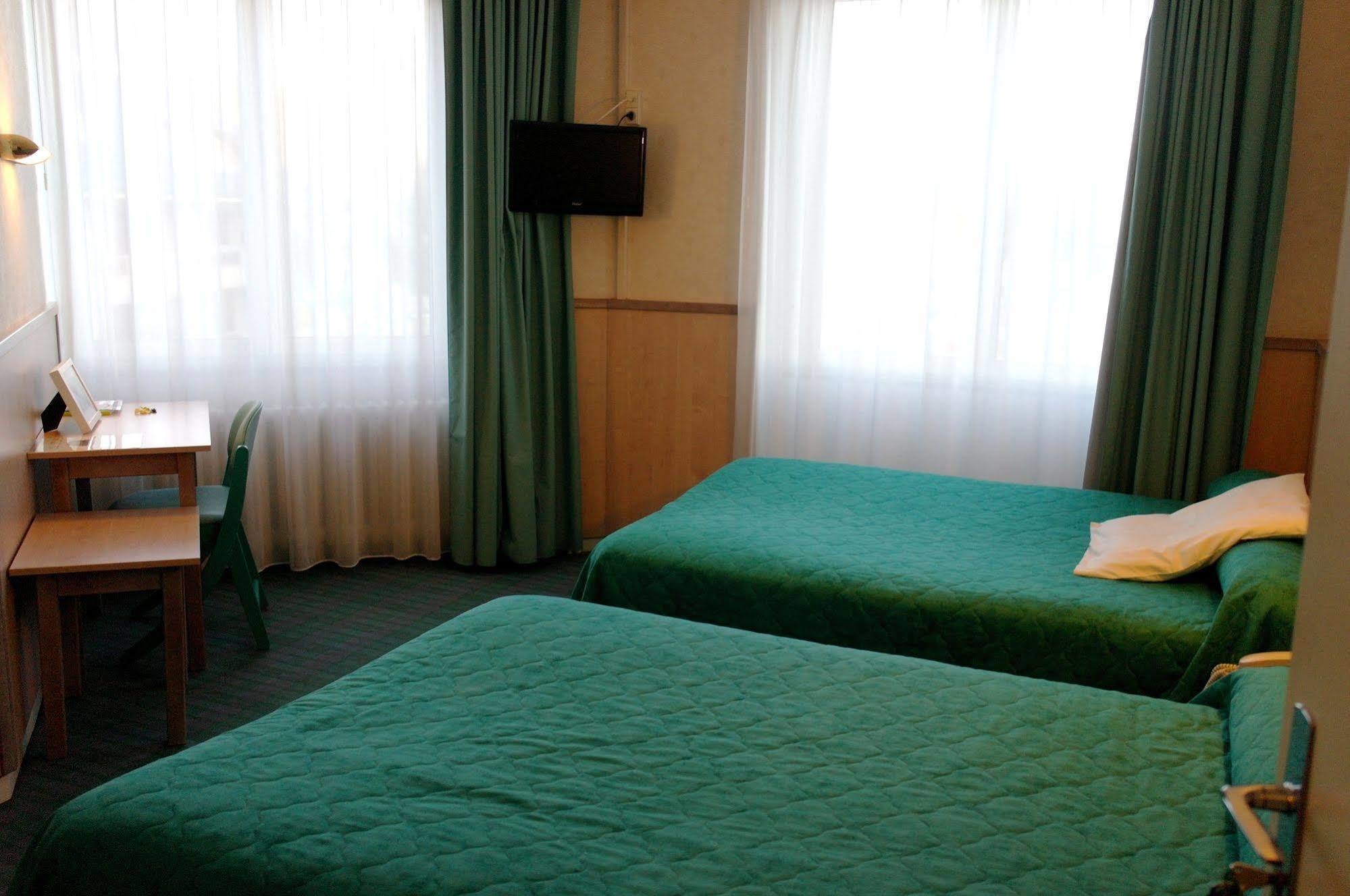 ברקוויל Hotel Le Palous מראה חיצוני תמונה